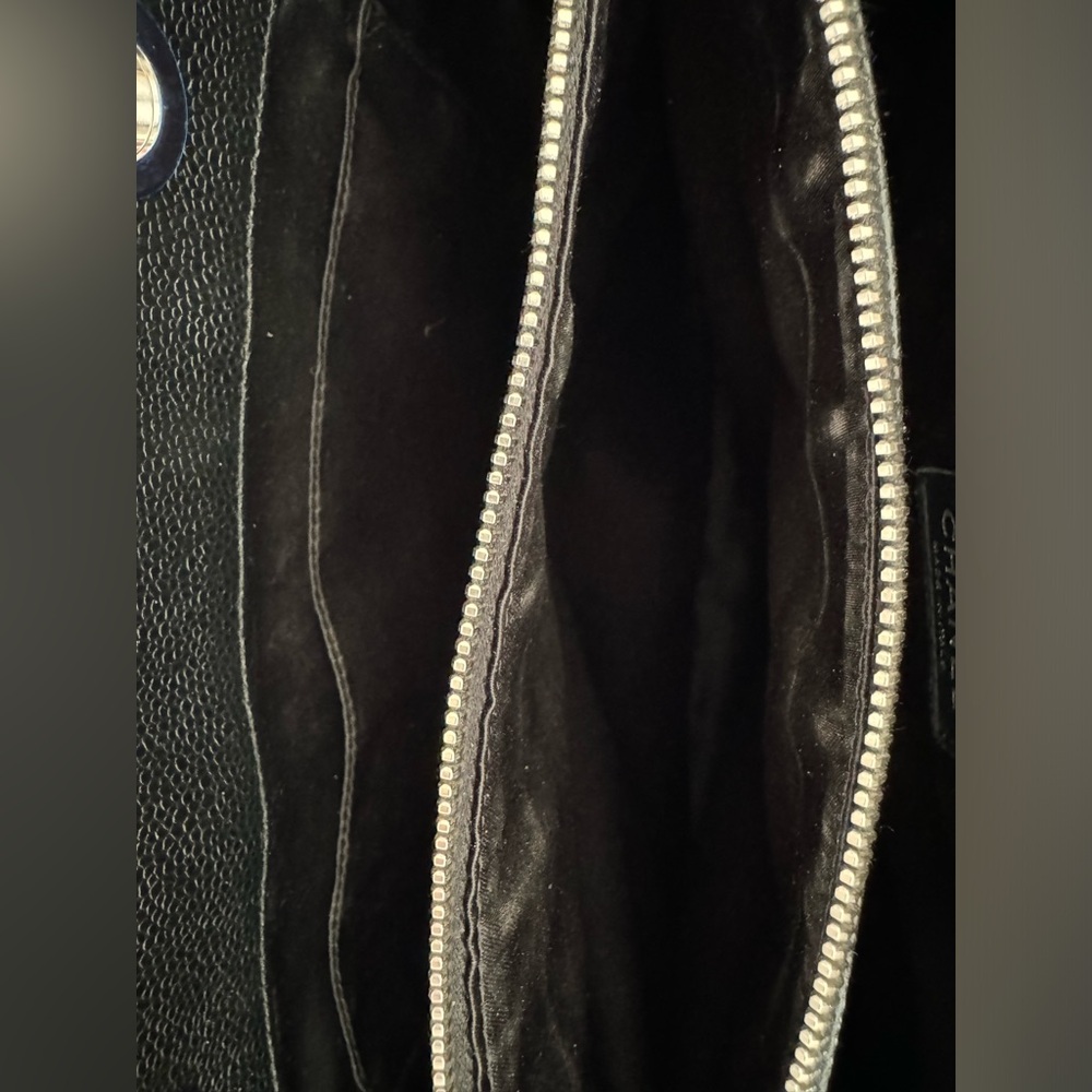 EUC-VGUC Chanel Black Caviar Grand Shopping Tote - Picture 8 of 15